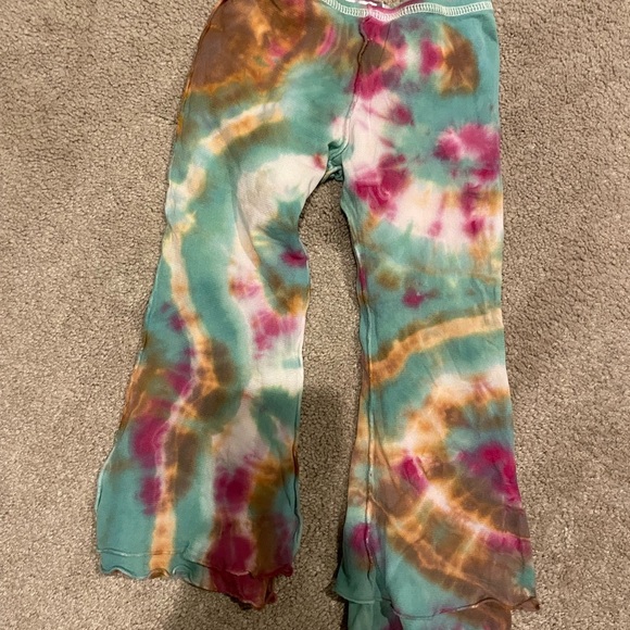 Out of control nylon tie dye pants 4T - Picture 1 of 4